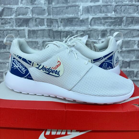 Nike Roshe One Triple White Los Angeles Dodgers Custom 511881-112 Mens Size 10 - Picture 2 of 7
